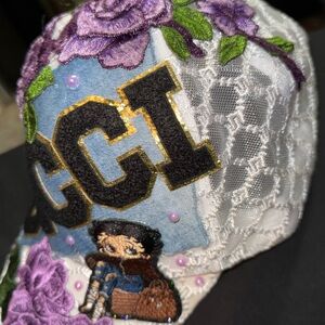 Women's Floral Embroidered Cap